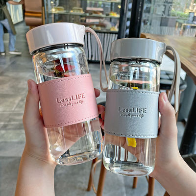 480 ml Custom Borosilicate γυάλινο μπουκάλι νερού με δερμάτινο μανίκι και τσαγιέρα