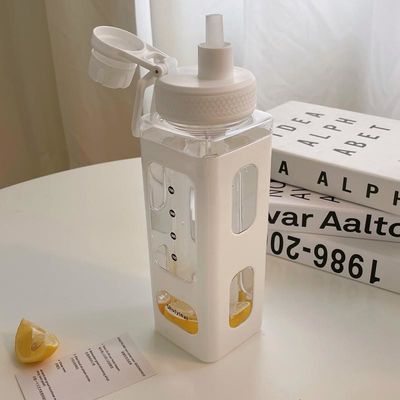 Γυμναστήριο-Ετοιμασμένο Kawaii μπουκάλι νερού με 3D αυτοκόλλητο 700ml / 900ml πλαστικό ταξιδιωτικό γάλα φορητό